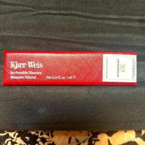 KJaer Weis/ Impossible mascara mascara volume